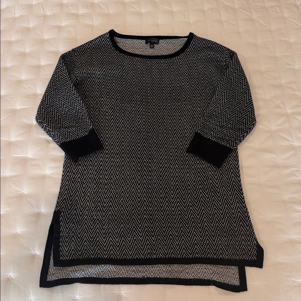 The Limited Black and White Chevron Sweater